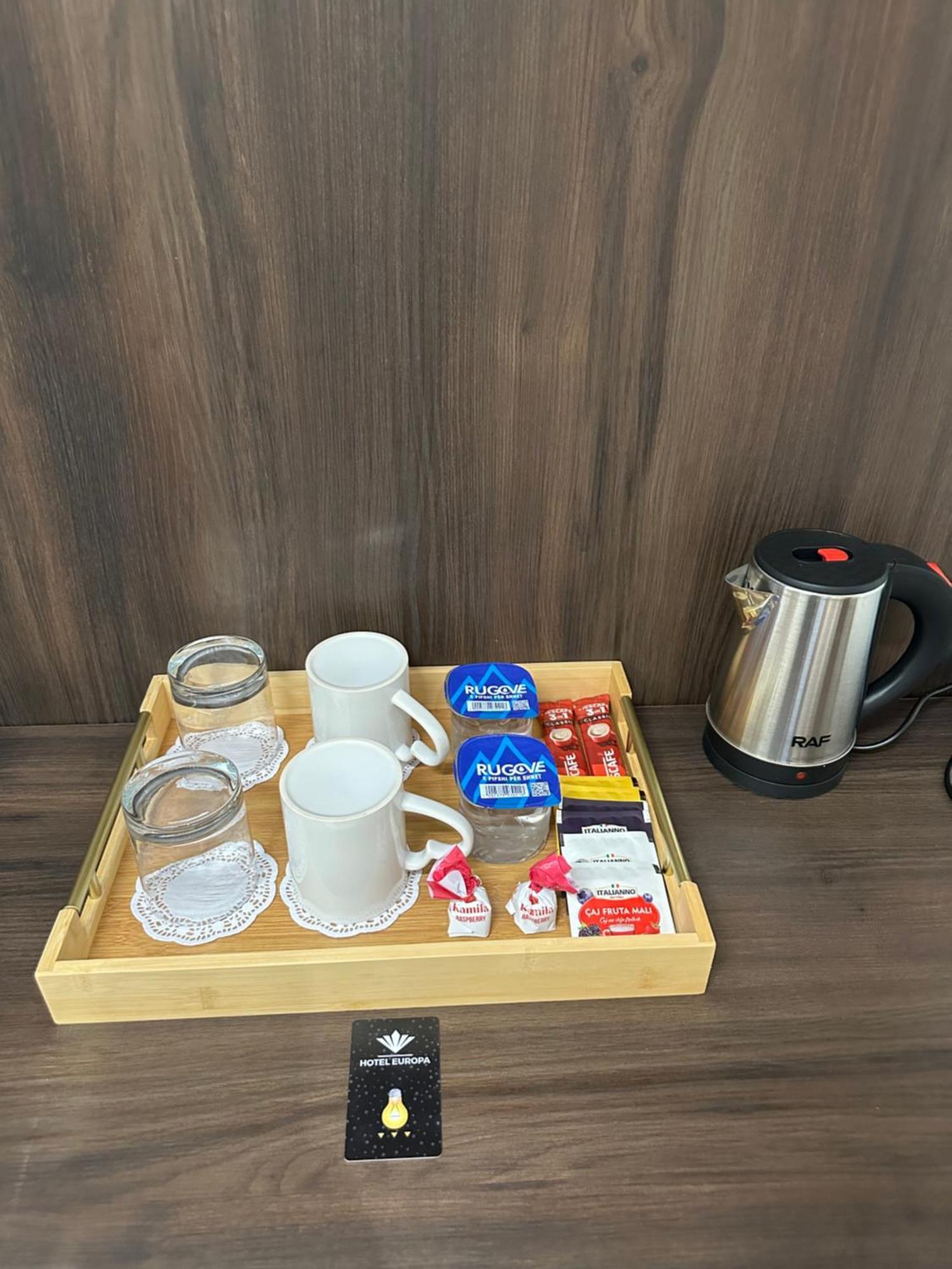 Hotel Europa Prishtina Приштина Екстер'єр фото
