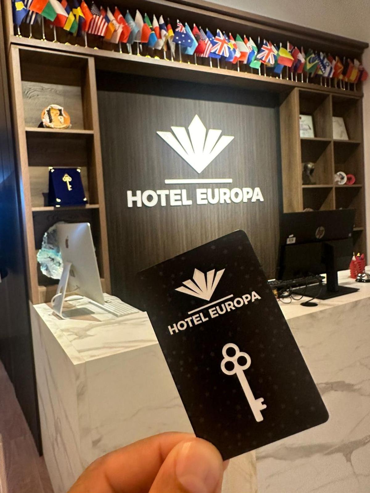 Hotel Europa Prishtina Приштина Екстер'єр фото
