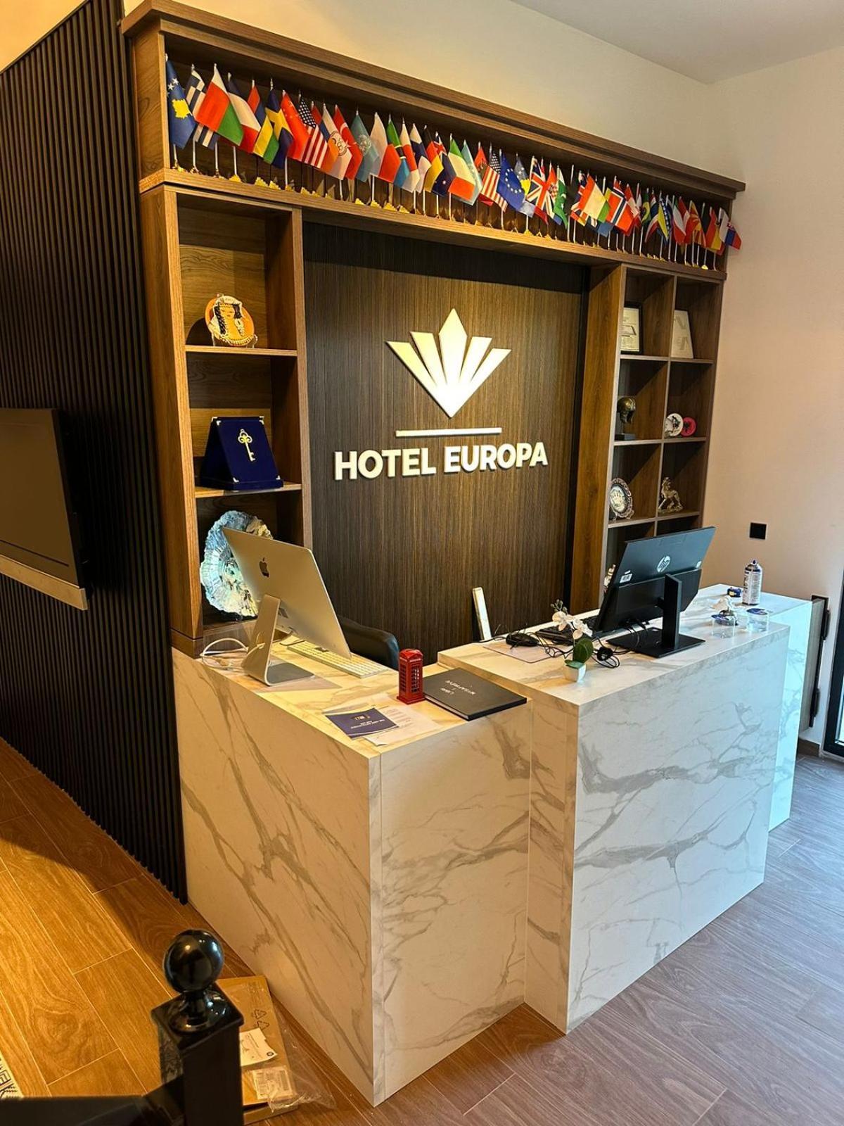 Hotel Europa Prishtina Приштина Екстер'єр фото