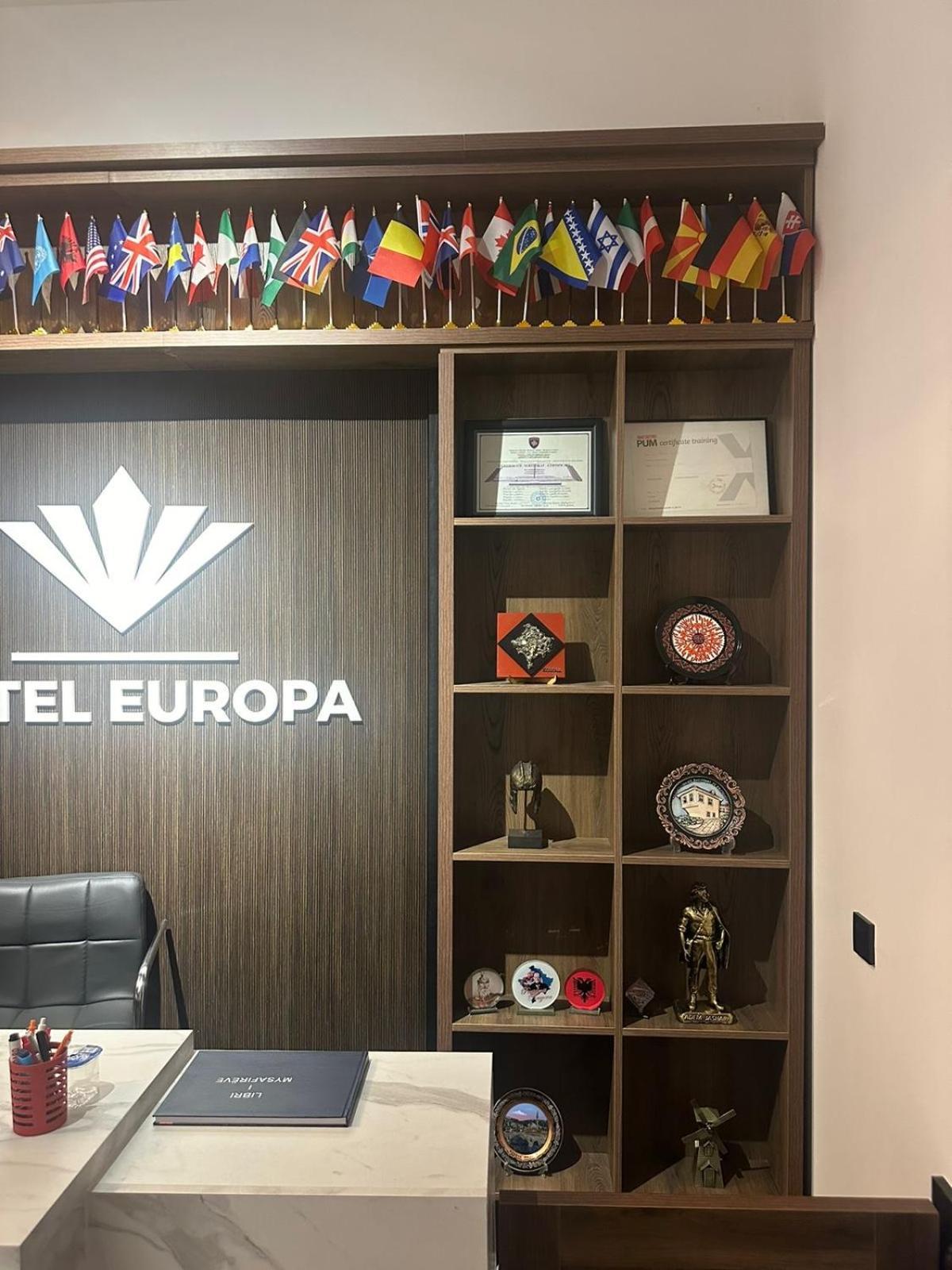 Hotel Europa Prishtina Приштина Екстер'єр фото