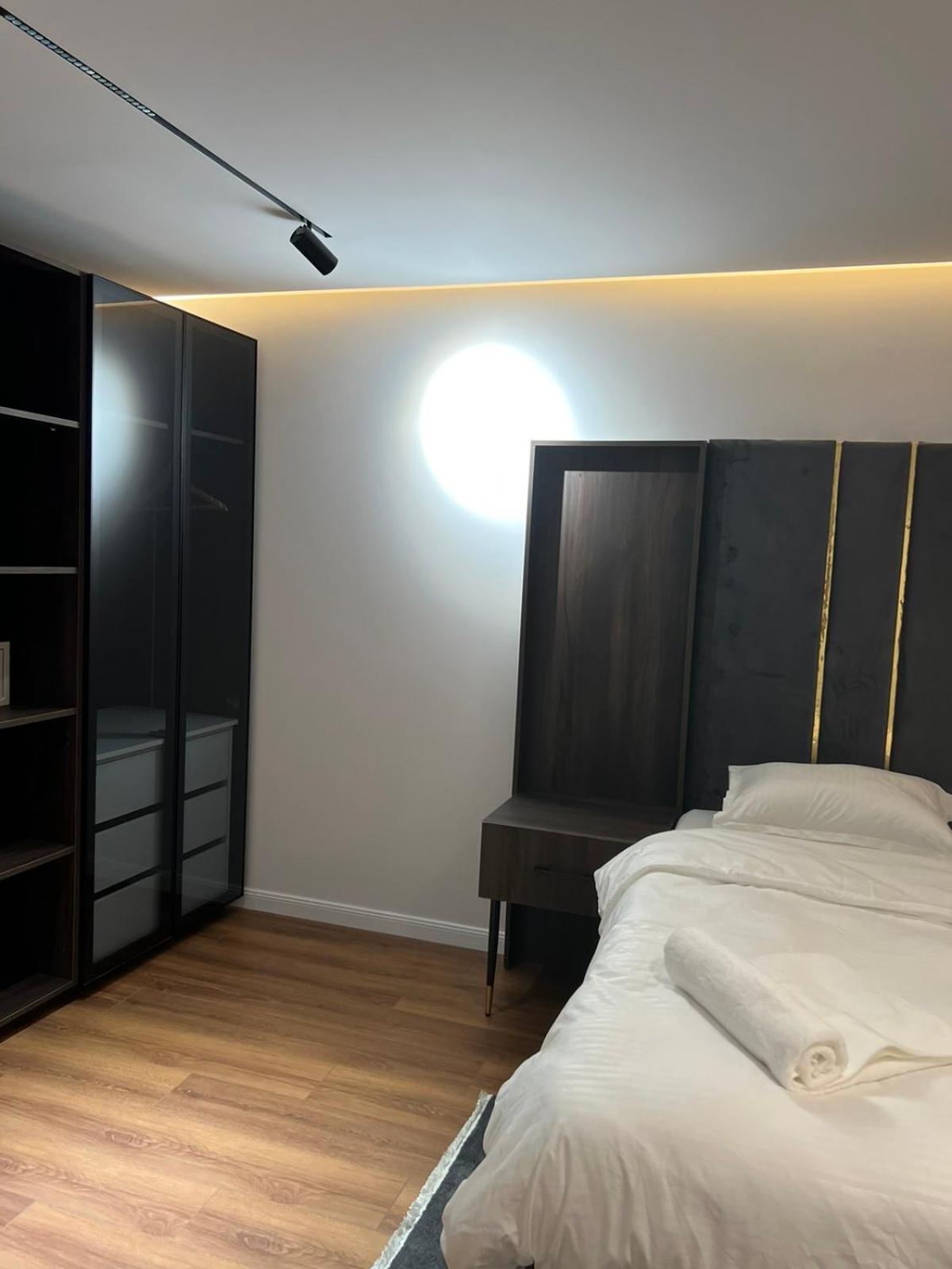 Hotel Europa Prishtina Приштина Екстер'єр фото